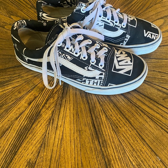 Vans Old Skool Off the Wall logo all unisex skater shoes - Picture 2 of 5